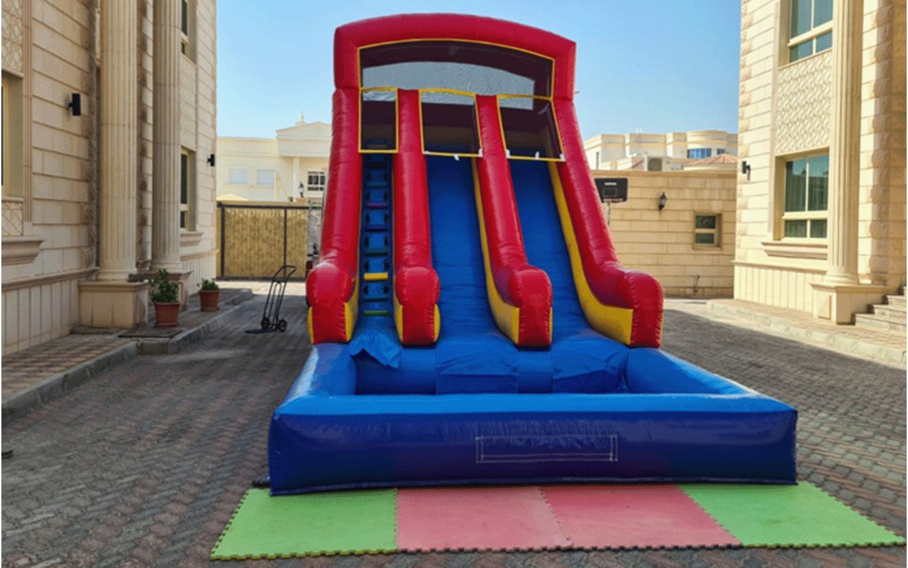 Big Safari Animals Bouncy & Slide